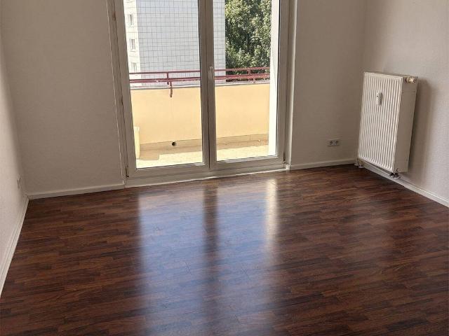 Bezugsfrei nähe Alex mit Süd Balkon