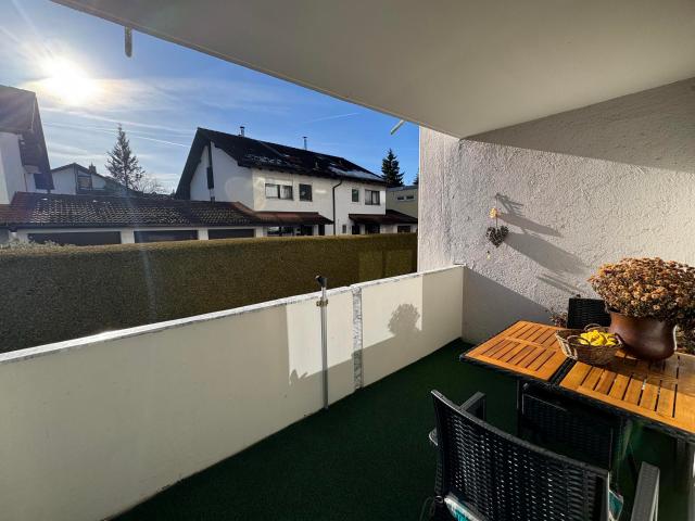 Bezugsfrei! Hochwertige 2 Zi. Whg. in Geretsried