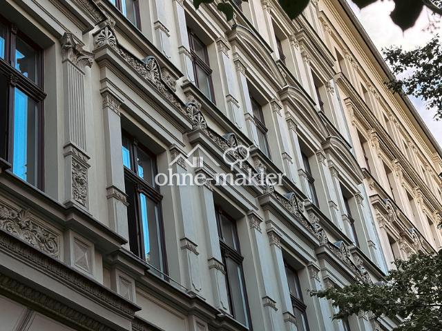 Bezugsfrei! Sonniger Altbau Traum am Übergang Prenzlauer Berg / Mitte