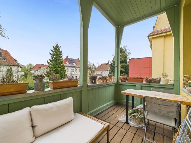 Bezugsfreie 2 Raum Wohnung mit Balkon und Garten!