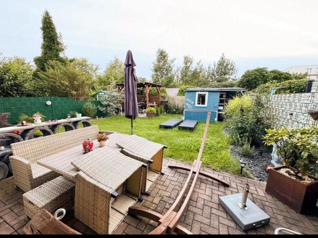 Bezugsfreie 2 Zimmer Wohnung mit großem Garten
