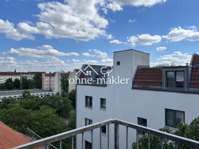 Bezugsfreies Dachgeschoss Apartment mit Dachterrasse im Prenzlauer Berg – Privatverkauf