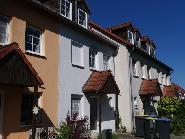 Bezugsfreies Reihenhaus mit Garage und sep. Stellplatz in Cottbus Sielow zu verkaufen!