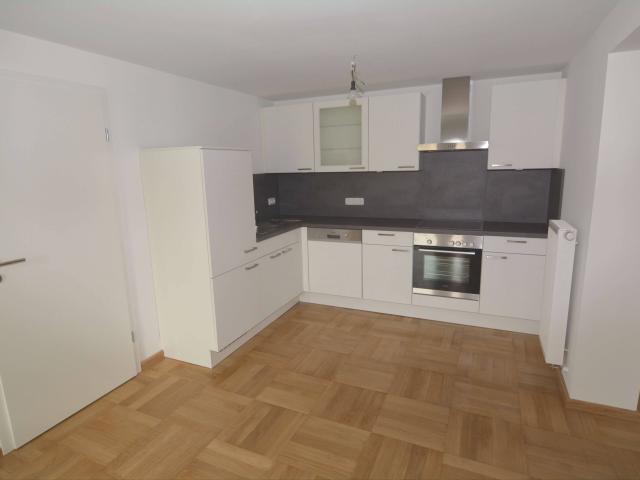 Bezaubernde 2 Zi. Whg. in Coburg/Seidmannsdorf mit EBK u. Garage