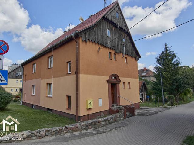 Bezczynszowe / 2 pokoje / ul. Pieniężnego 3 / parter