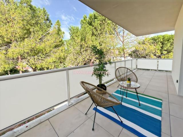 Béziers Appartement 4 pièces terrasse, ascenseur, parkings, proche centre ville, dernier étage