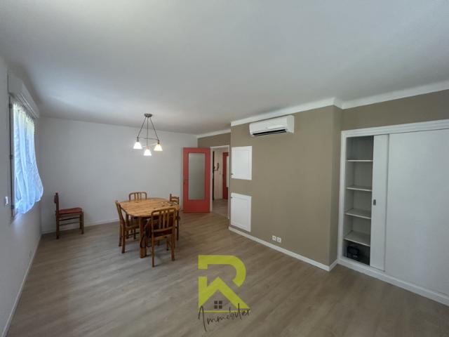 Béziers, location d'un appartement deux pièces à 650 EUR CC