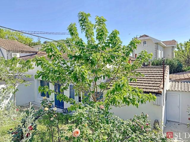 Béziers – Quartier des Arènes Maison rénovée avec jardin pisci