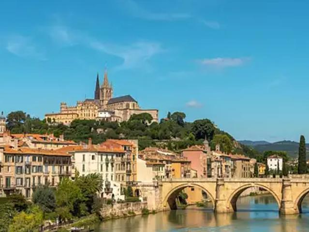 Béziers 34500 Achat / Vente maison 8 pièces t8 terrasse balcon