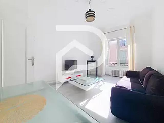 Béziers 34500 Achat / Vente appartement 2 pièces t2 au dernier étage cave