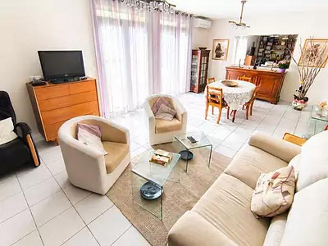 Béziers 34500 Achat / Vente appartement 3 pièces t3 au dernier étage balcon