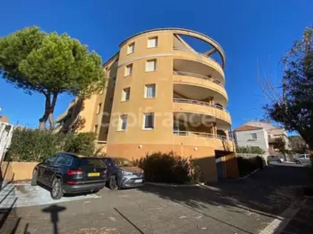 Béziers 34500 Achat / Vente appartement 4 pièces t4 au dernier étage terrasse