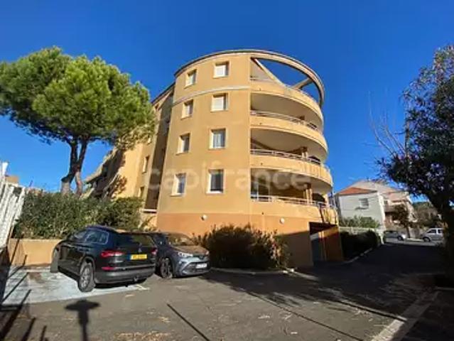 Béziers 34500 Achat / Vente appartement 4 pièces t4 au dernier étage terrasse