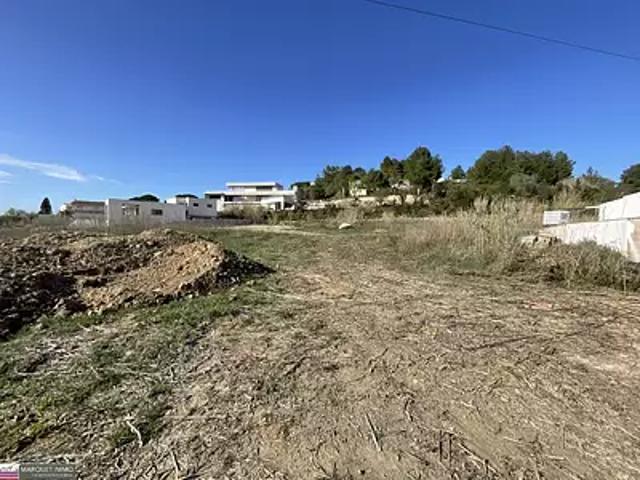 Béziers 34500 Achat / Vente terrain au dernier étage