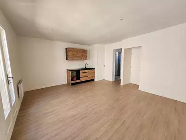 Béziers 34500 Location appartement 4 pièces t4 au dernier étage
