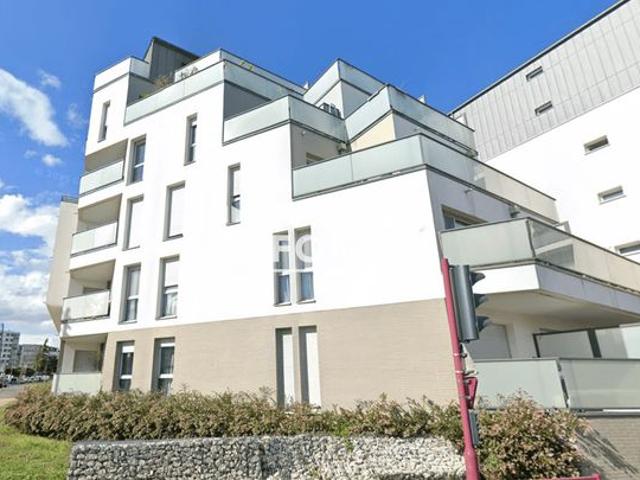 BEZONS Coeur de ville 10 min Tramway T2 Appartement T4