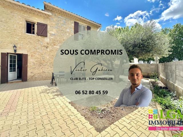 Bezouce Spacieuse maison familiale au coeur du village 134m² Bezouce