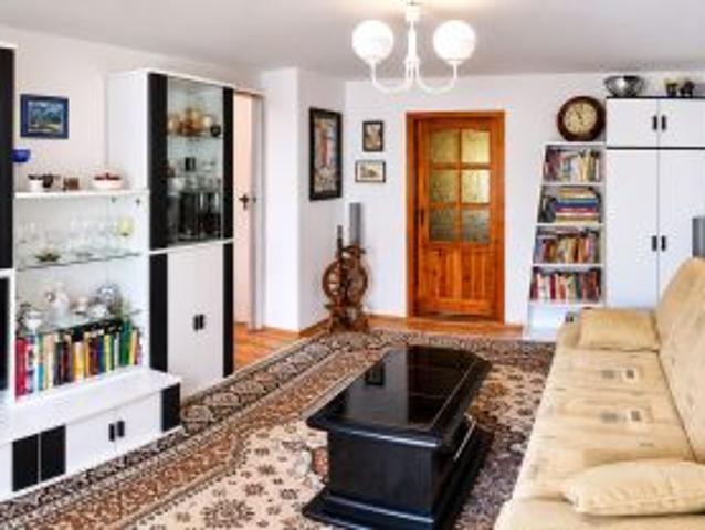 Bezpośrednio, Chełmno, 65 m² Mieszkanie
