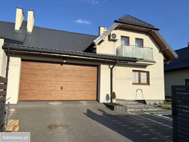 Bezpośrednio, Ciemne, 144 m² Dom