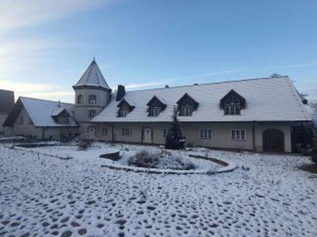 Bezpośrednio, Ciemino, 500 m² Dom