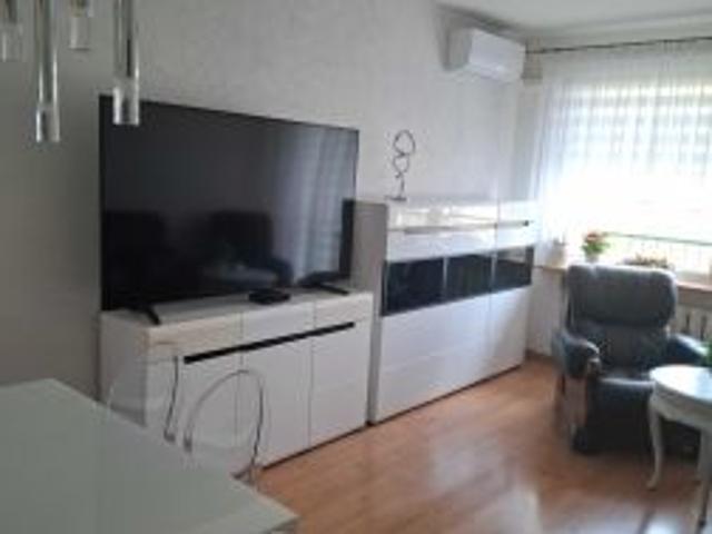 Bezpośrednio, Ścinawa, 70 m² Mieszkanie