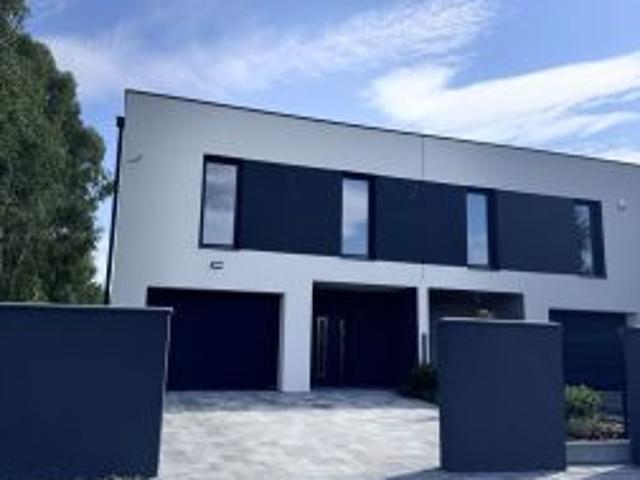 Bezpośrednio, Częstochowa, Kiedrzyn, ul. Traugutta, 183 m² Dom