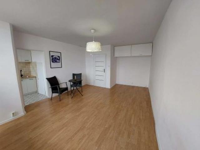Bezpośrednio, Częstochowa, Ostatni Grosz, al. Aleja Niepodległości, 34 m² Mieszkanie