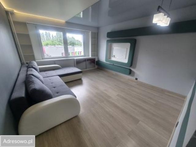 Bezpośrednio, Częstochowa, Północ, al. Aleja Wyzwolenia, 71 m² Mieszkanie