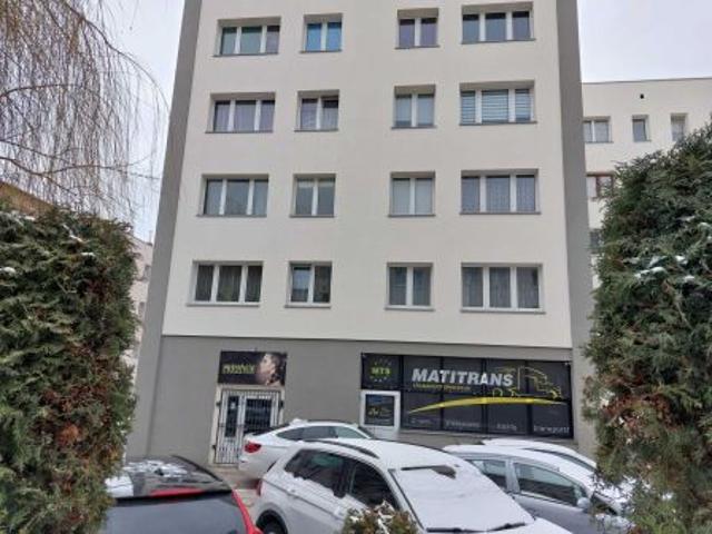 Bezpośrednio, Czaplinek, ul. gen. Władysława Sikorskiego, 46 m² Mieszkanie