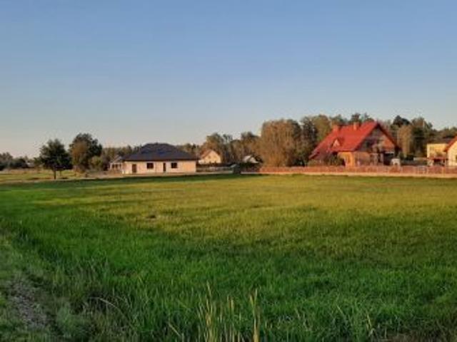 Bezpośrednio, Akwizgran, 1081 m² Działka