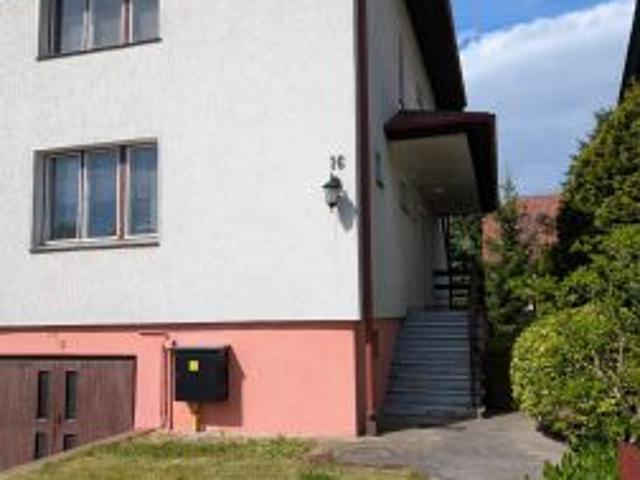 Bezpośrednio, Bolesławiec, ul. Saperska, 160 m² Dom