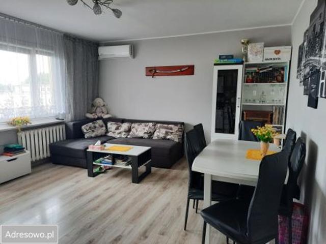 Bezpośrednio, Bolesławiec, ul. Stanisława Staszica, 62 m² Mieszkanie