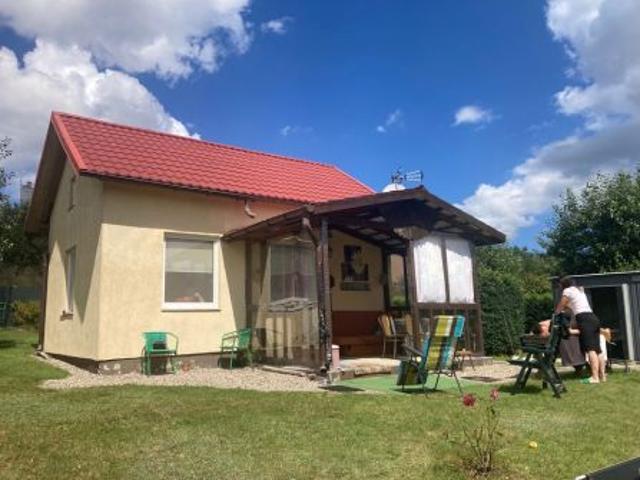 Bezpośrednio, Bezpraw, 70 m² Dom