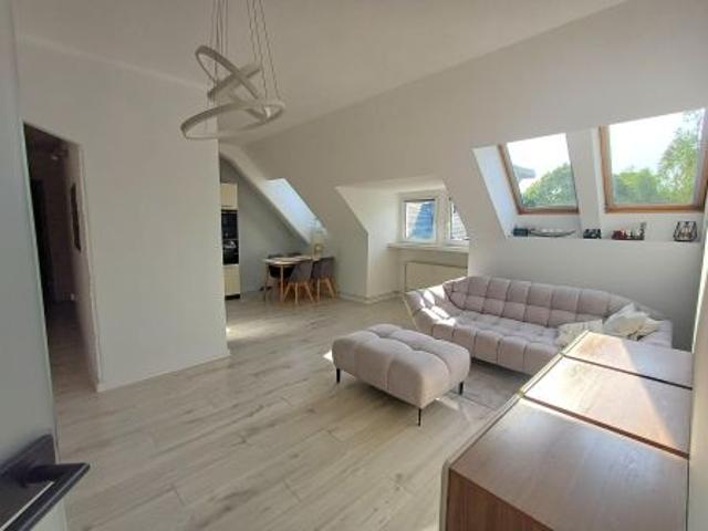 Bezpośrednio, Białogard, ul. Kołobrzeska, 70 m² Mieszkanie