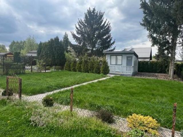 Bezpośrednio, Radomsko, ul. Porzeczkowa, 300 m² Działka