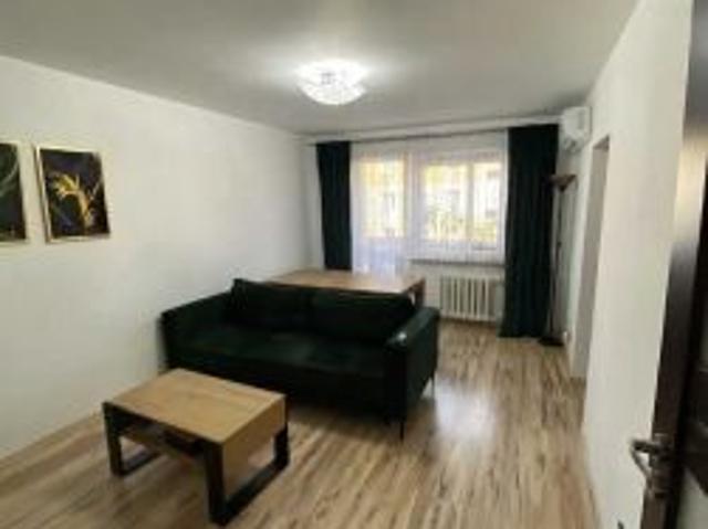 Bezpośrednio, Brzeg, ul. Generała Grota Roweckiego, 53 m² Mieszkanie