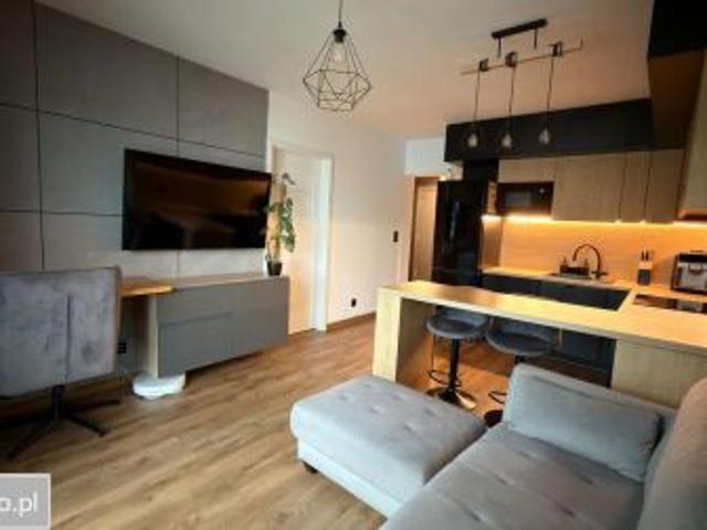 Bezpośrednio, Bydgoszcz, Osiedle Leśne, ul. Powstańców Warszawy, 40 m² Mieszkanie