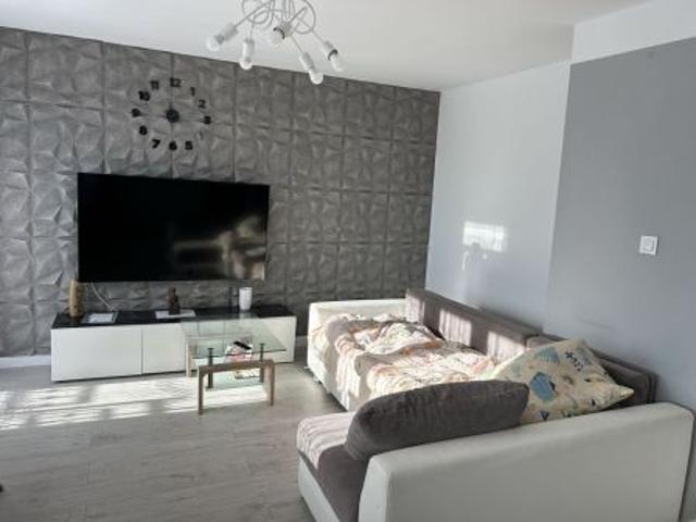 Bezpośrednio, Głębokie, 75 m² Mieszkanie