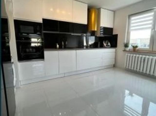 Bezpośrednio, Głogów, ul. Kasztelańska, 84 m² Mieszkanie