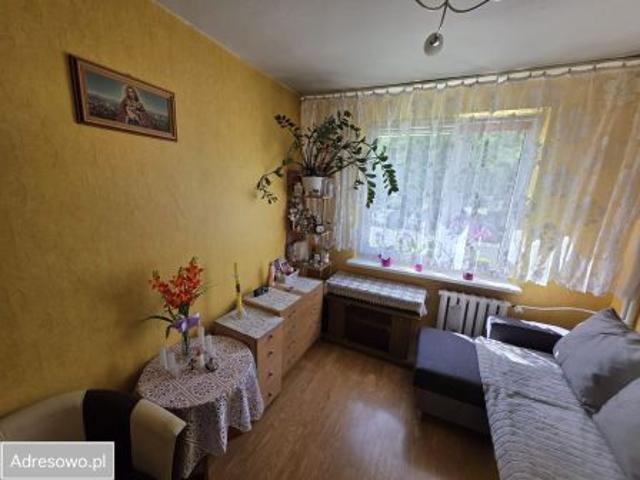 Bezpośrednio, Głogów, ul. Poczdamska, 42 m² Mieszkanie