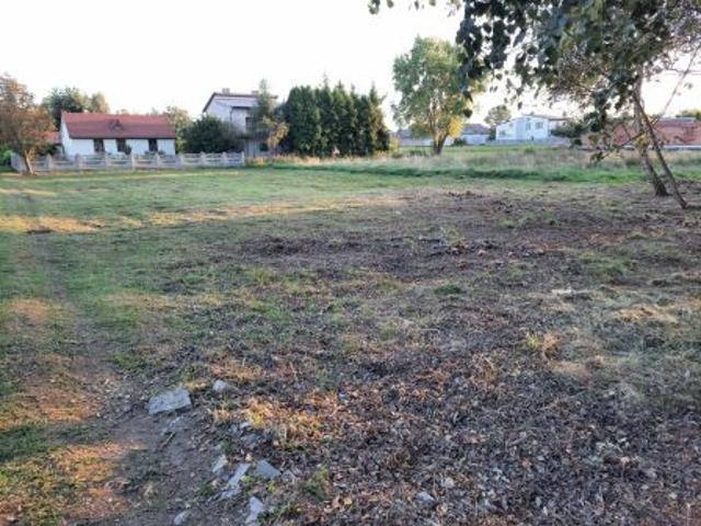 Bezpośrednio, Gózd, ul. Radomska, 1600 m² Działka