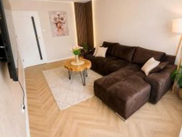 Bezpośrednio, Gołańcz, 64 m² Mieszkanie