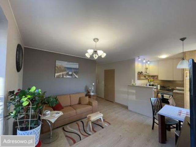 Bezpośrednio, Gdynia, Obłuże, ul. Boisko, 47 m² Mieszkanie