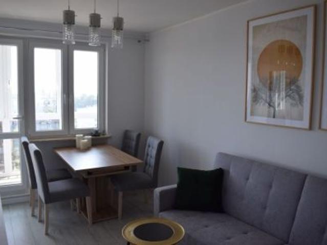 Bezpośrednio, Gdynia, Karwiny, ul. Jana Brzechwy, 33 m² Mieszkanie