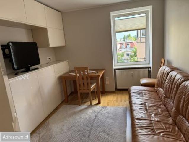 Bezpośrednio, Gdańsk, Wrzeszcz, ul. Romualda Traugutta, 30 m² Mieszkanie