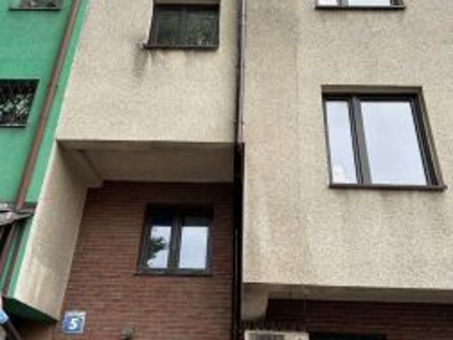 Bezpośrednio, Grodzisk Mazowiecki, Centrum, ul. 11 Listopada, 276 m² Dom