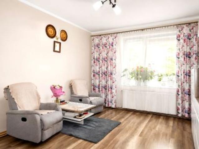 Bezpośrednio, Gwizdanów, 75 m² Mieszkanie