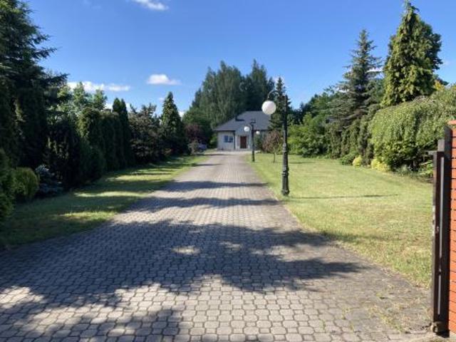 Bezpośrednio, Dzięcioły, ul. Bartnicza, 200 m² Dom