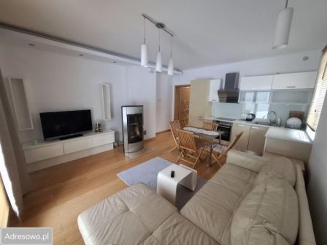 Bezpośrednio, Łeba, ul. Lęborska, 45 m² Mieszkanie