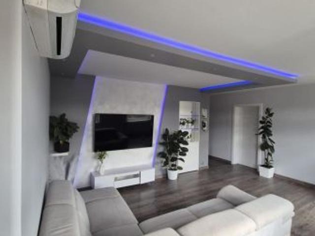 Bezpośrednio, Kąty Wrocławskie, ul. 1 Maja, 74 m² Mieszkanie
